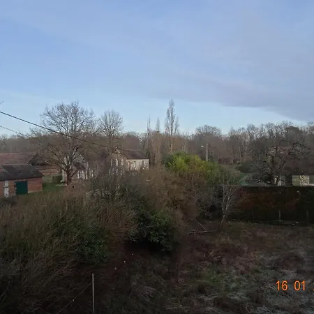 De La Tuiliere, Calme Absolu Dans Hameau Protege Holiday home Treuzy-Levelay